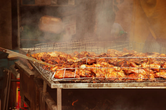 Der Hähnchengrill im Fokus: Warum Imbisscatering mit Grillhähnchen so beliebt ist!